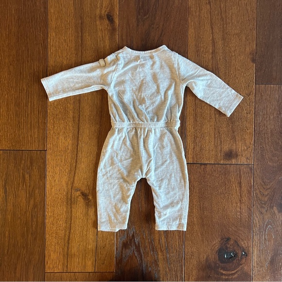 7 For All Mankind Romper 3-6 Month - Picture 4 of 6